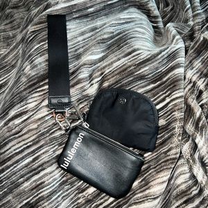 Lululemon dual pouch wristlet